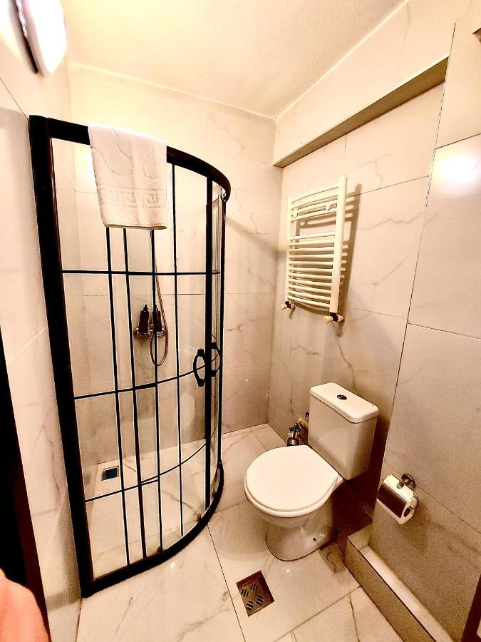Mates Istiklal Suites Istanbul Exterior photo